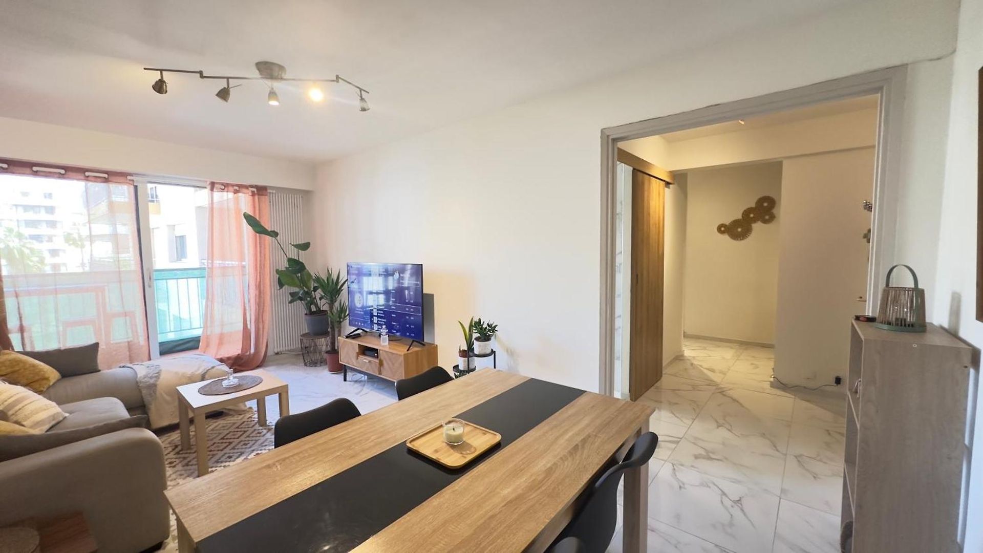 Apartment Charming And Spacious Two-room With Terrace And Ac *