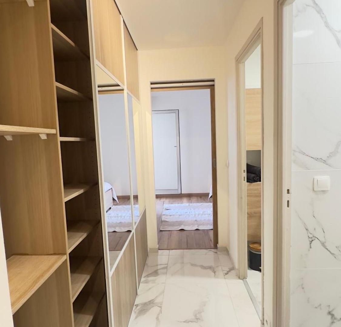 Charming And Spacious Two-room With Terrace And Ac Nice