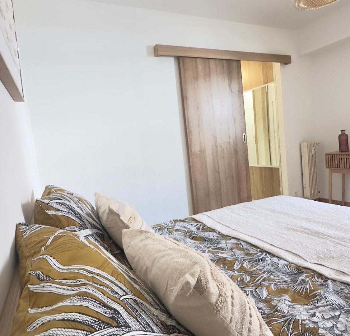 Charming And Spacious Two-room With Terrace And Ac * Nice