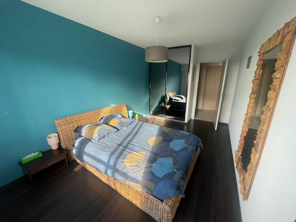 Large 2-room Bright Sea View Near Airport Appartement