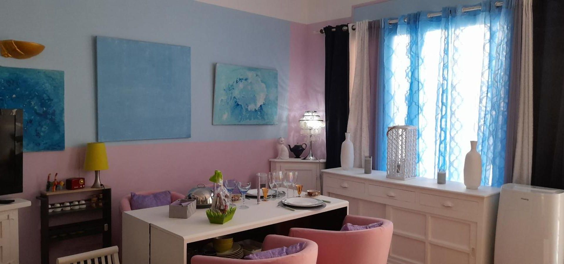 Exclusive Dans 2 Pieces 40 M2 Atypique Original Dans Grande Structure Type D'hote 80 M2 200 M Promenade Des Sejour Couette-café Nice
