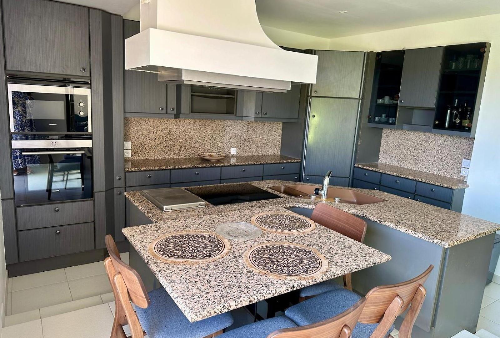 Passiflore With Garden And Private Swimming Pool Nice
