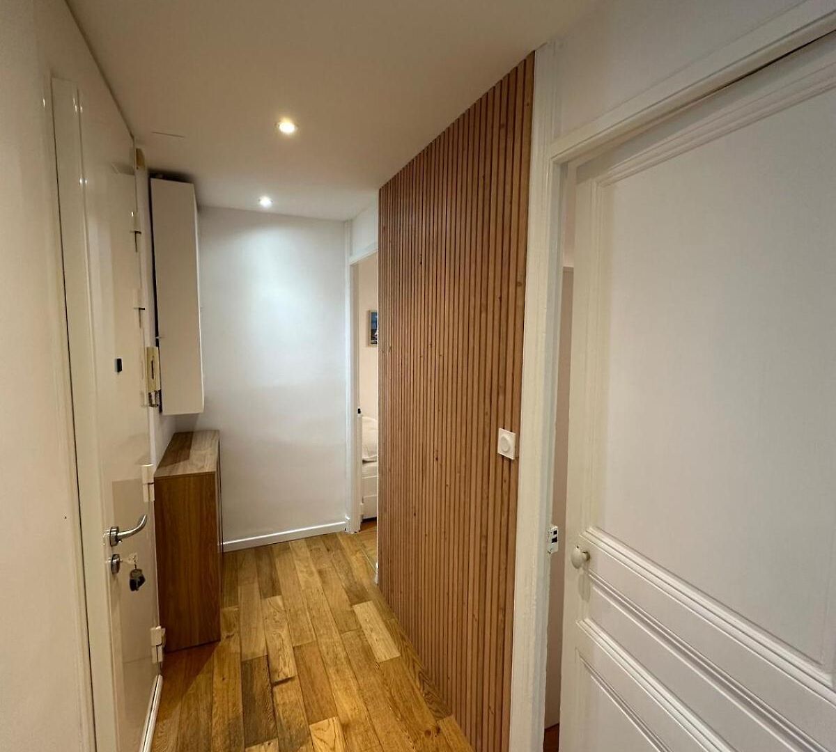 3 Bedroom Center *