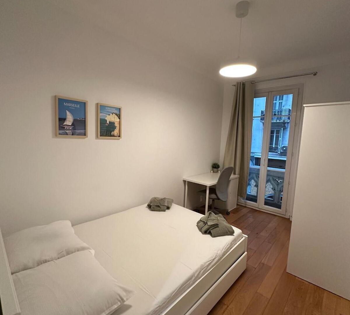 3 Bedroom Center Nice