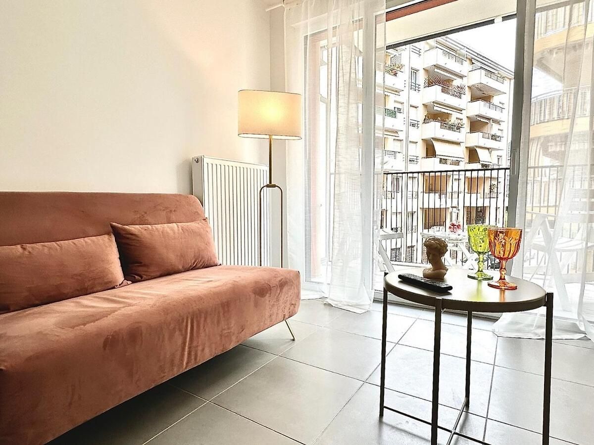 Port Of - With Balcony Appartement
