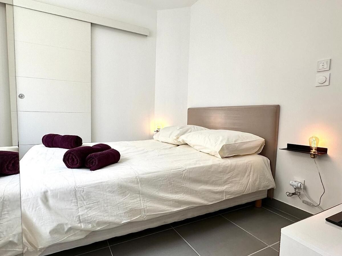 Appartement Port Of - With Balcony *