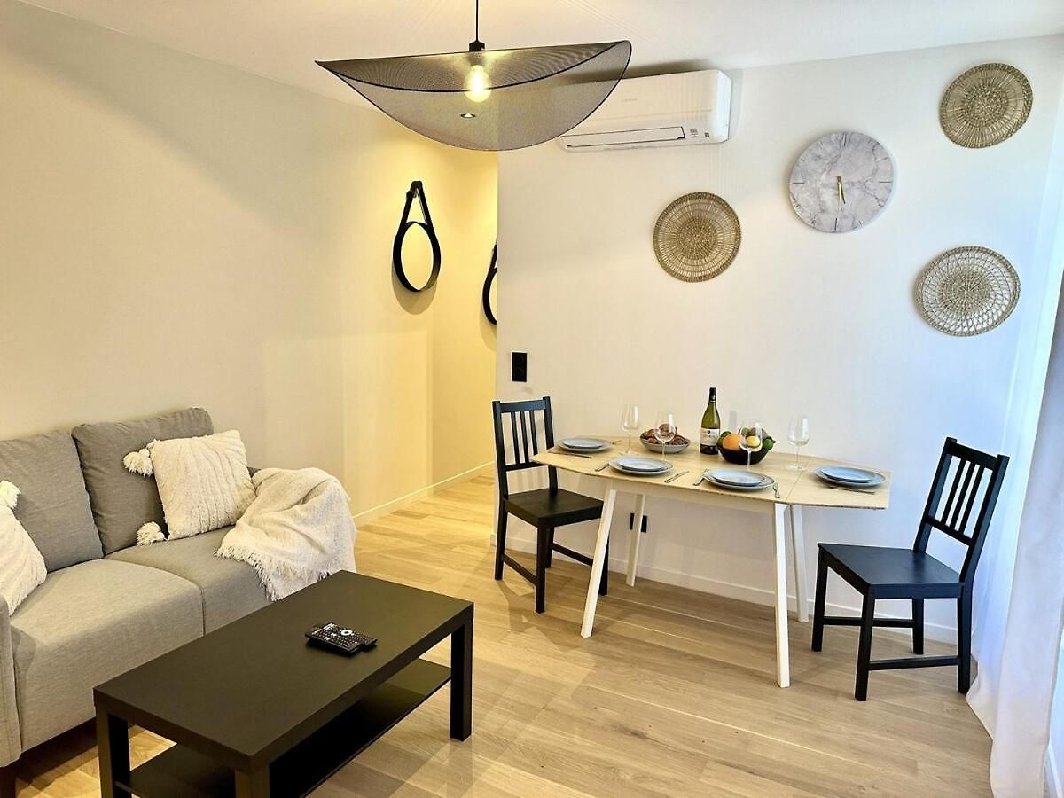 Appartement Côté - élégant 3 Pièces, Wifi Et Climatisation Nice