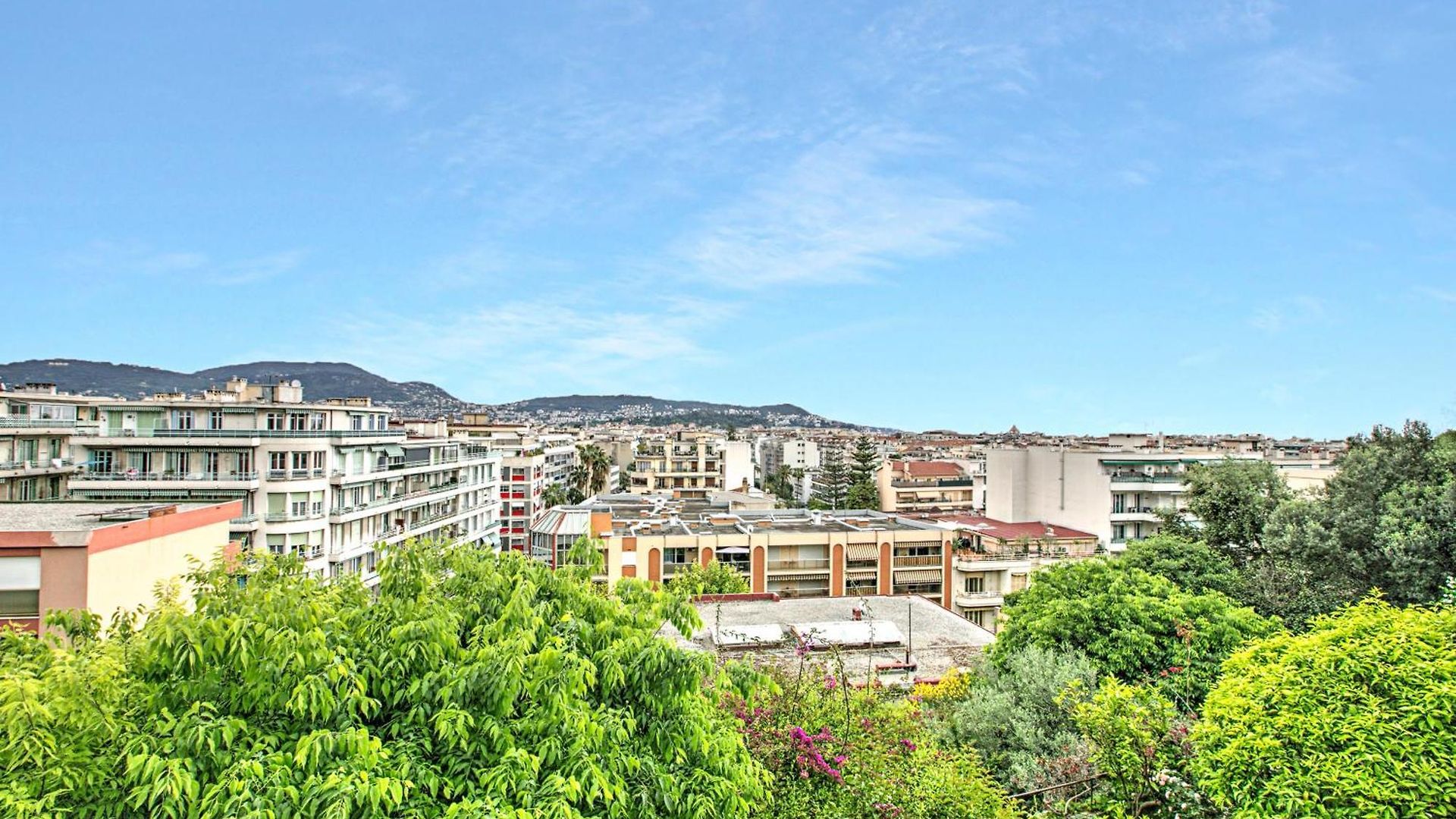Modern With View - Happy Appartement Nice