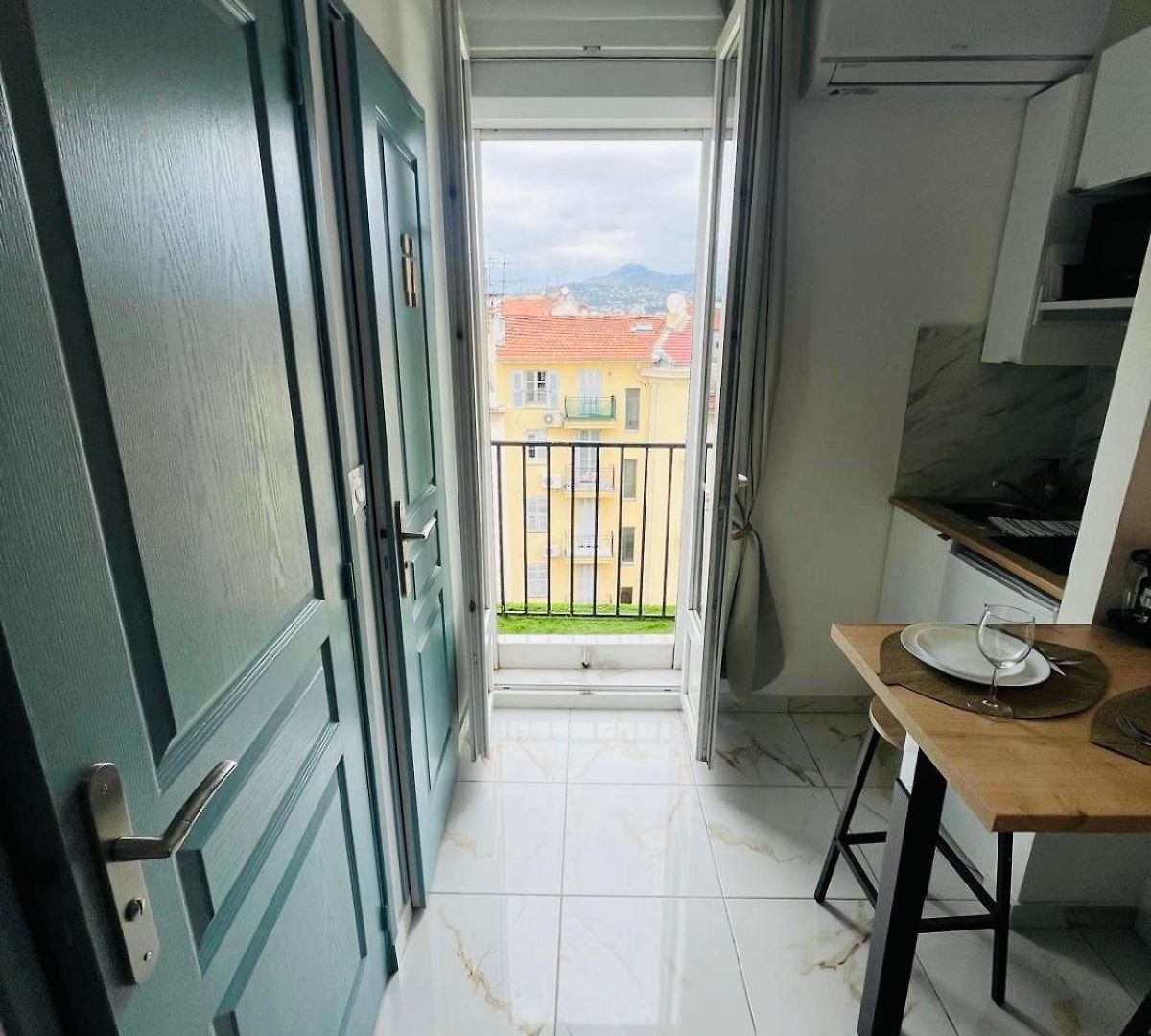 Sweethome Massena *