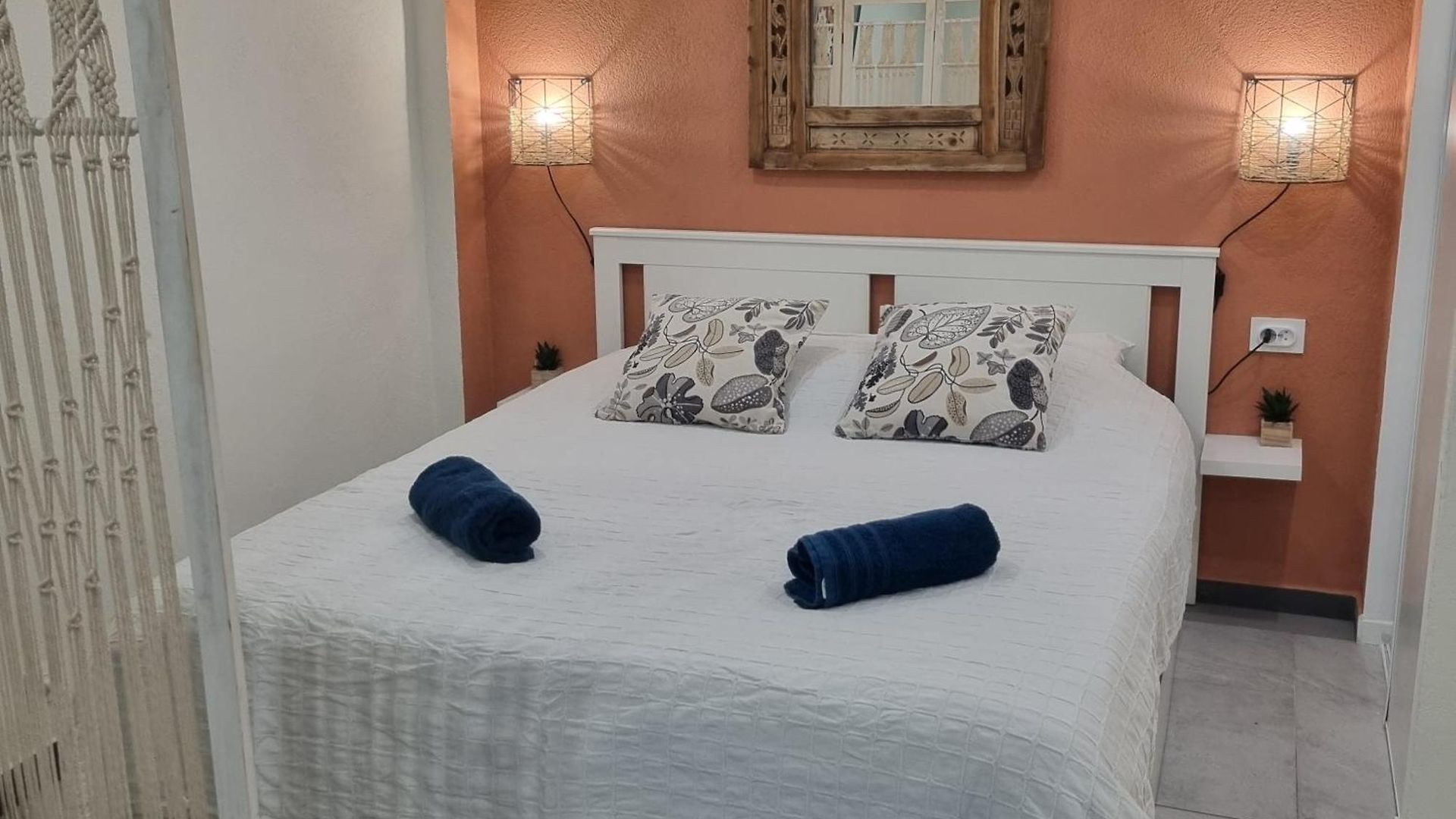 Spacious Full Of Charm, Recently Updated Apartment