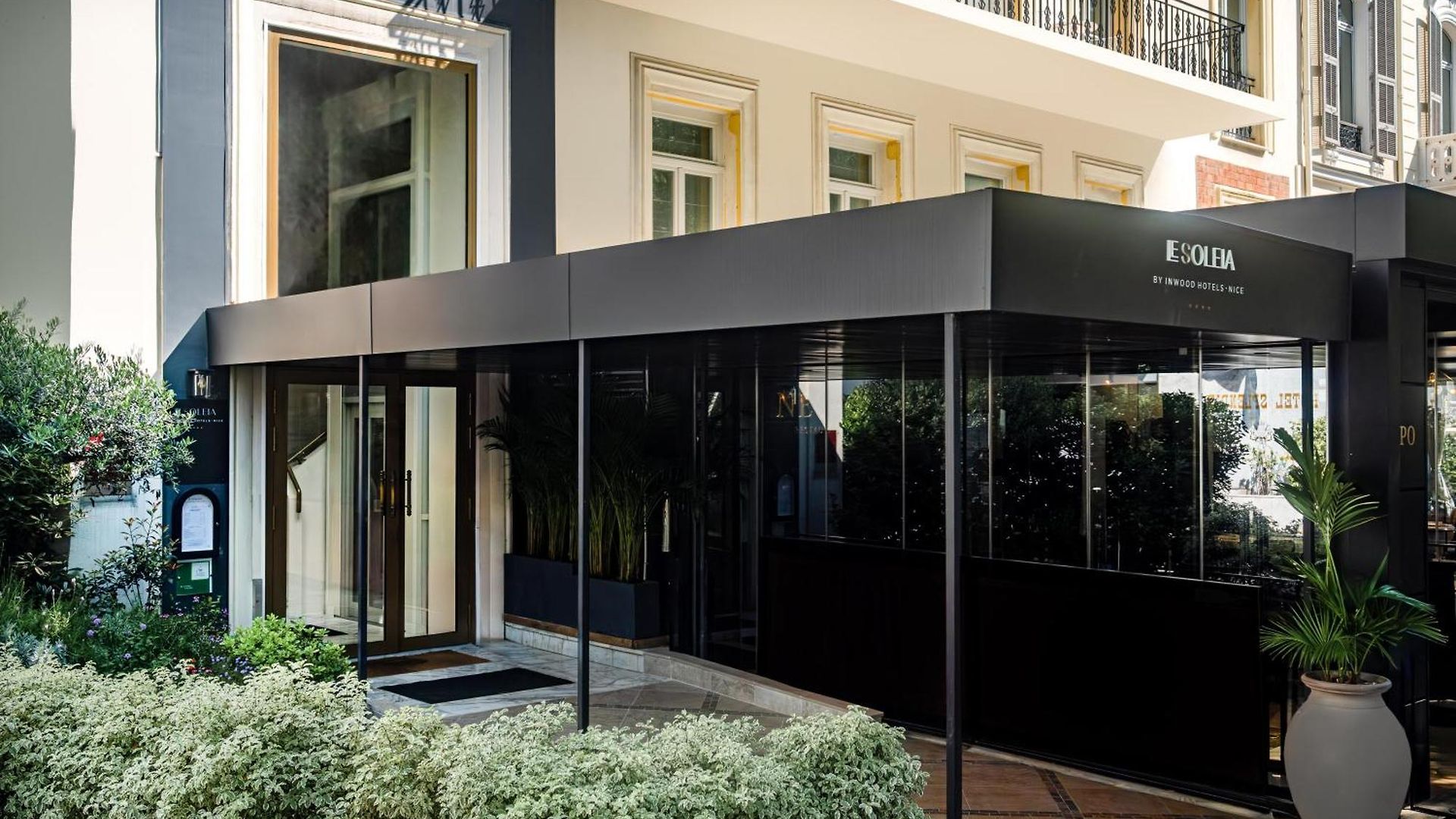 Hotel Le Soleia By Inwood 4*