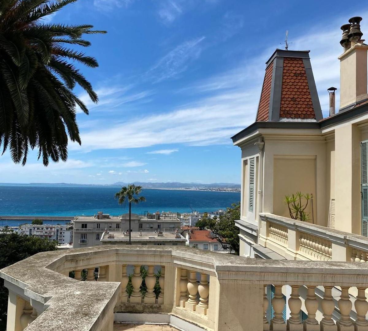 Appartement Palmeraie - Magnifique D'époque Avec Vue 4 Personnes Avec Terrasse Le Port