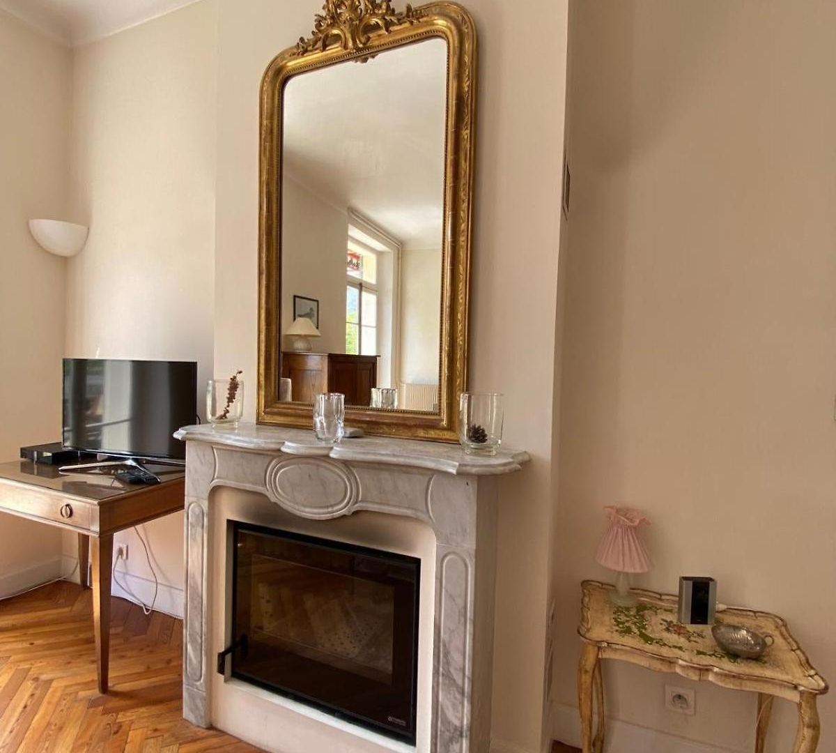 Palmeraie - Magnifique D'époque Avec Vue 4 Personnes Avec Terrasse Le Port Appartement