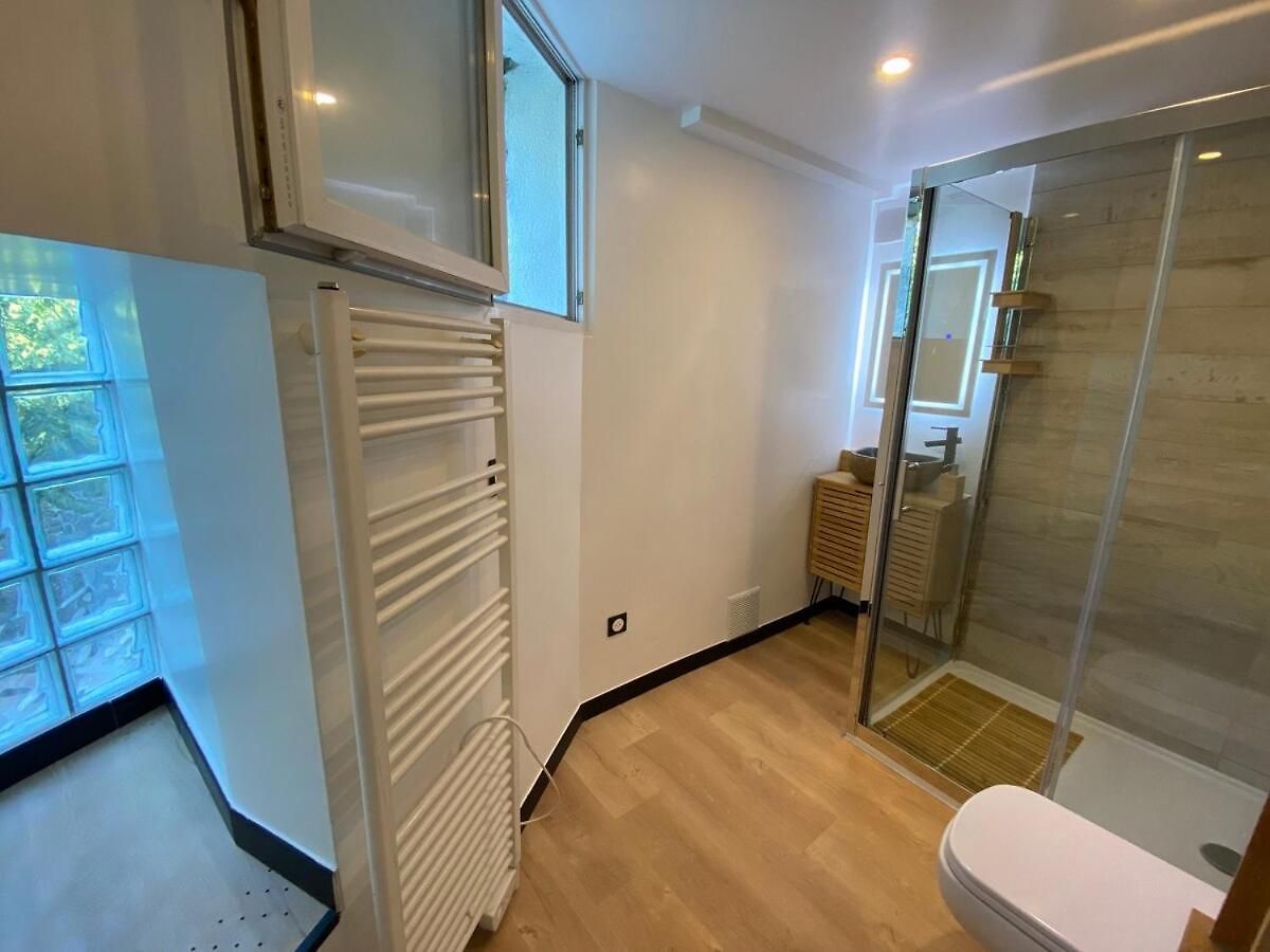 Apartment Breathe Guest-house
