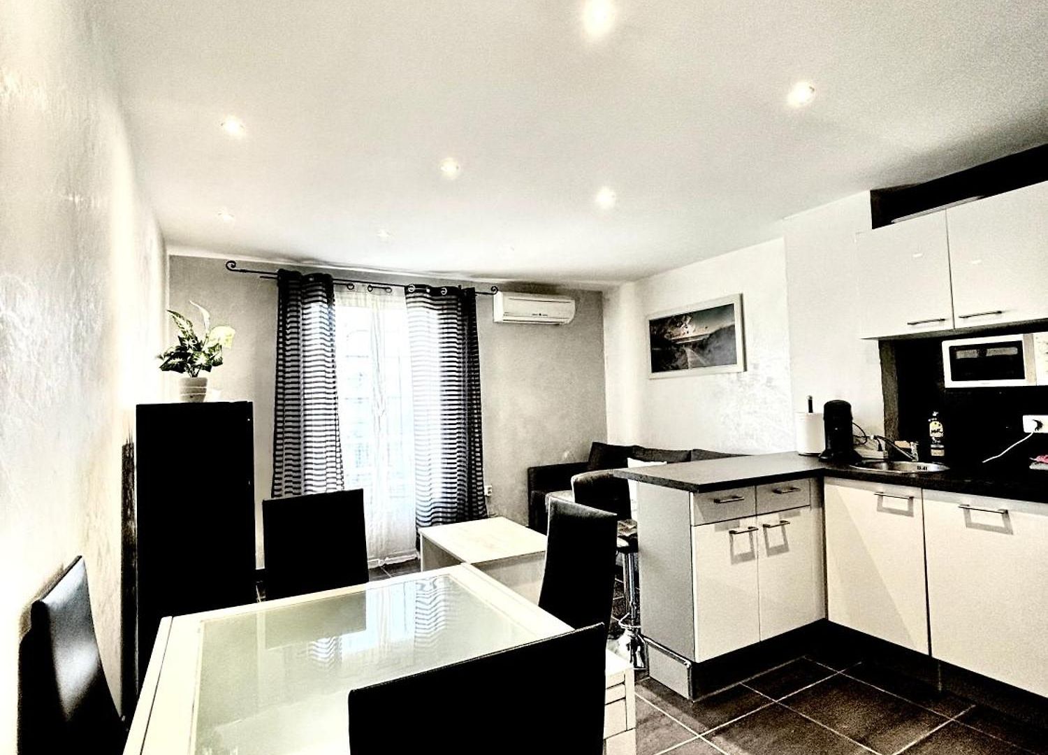 Apartment Le Port Nice