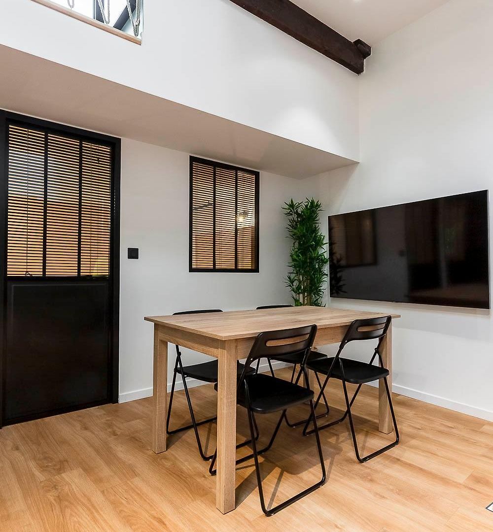 Loft Spacieux Pour 10 Personnes Avec Terrasse Nice