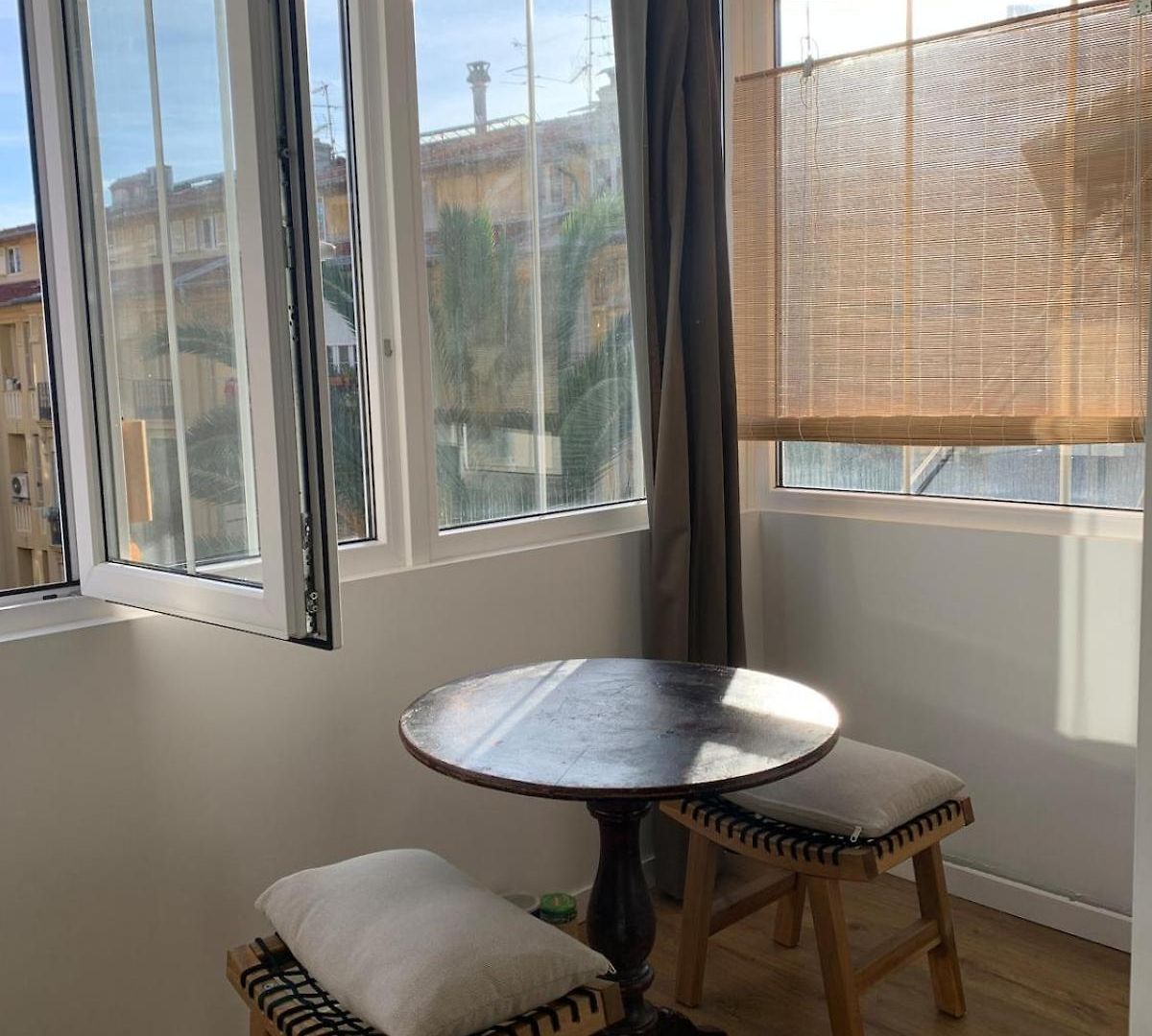 Appartement Grand Zen à Côté De La Promenade Des *