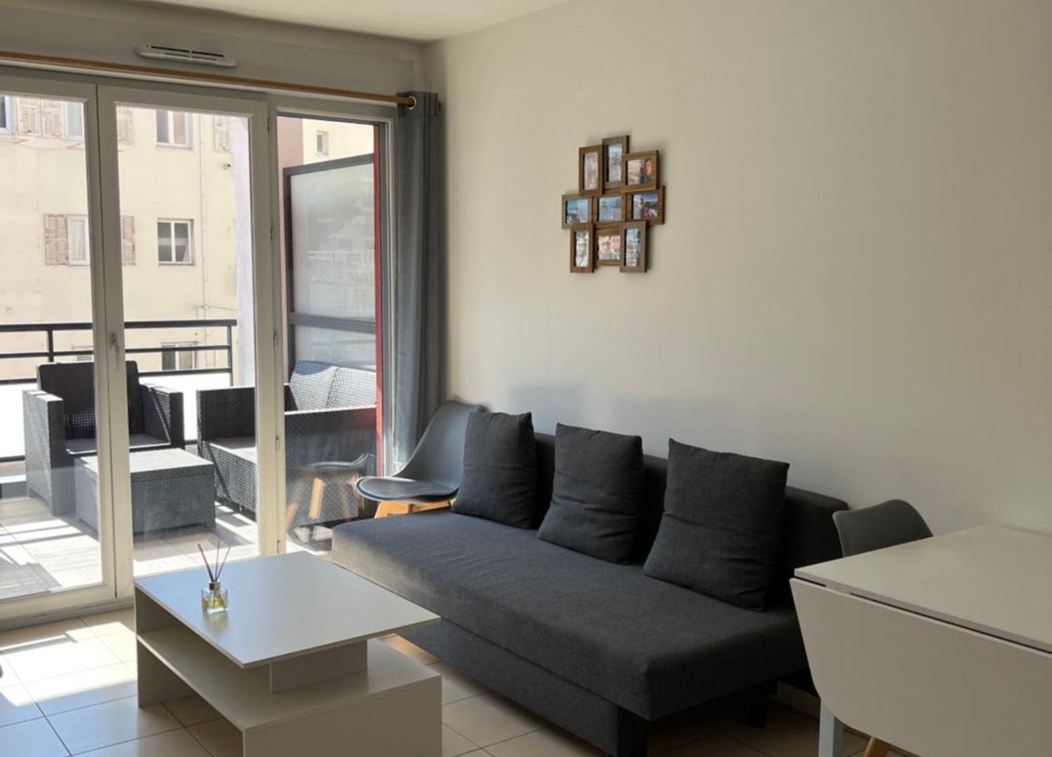 2p Quiet, Tram, Convenient Appartement *