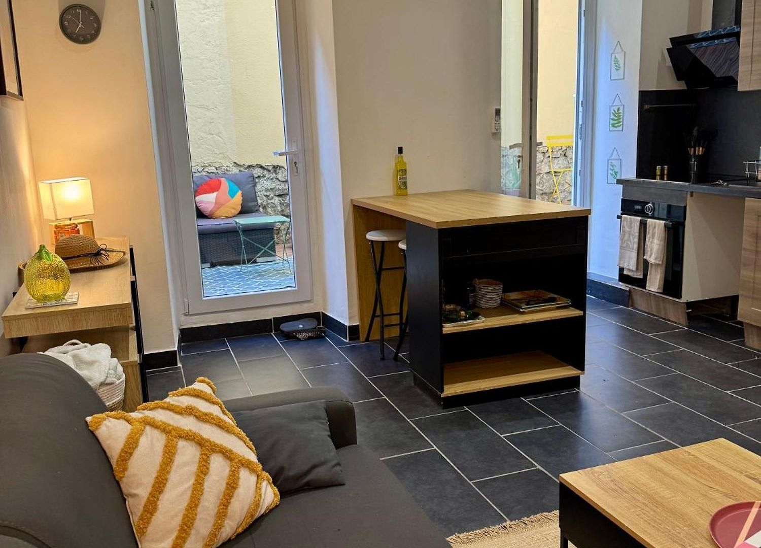 Joli 2 Pieces Avec Terrasse En Centre Apartment *