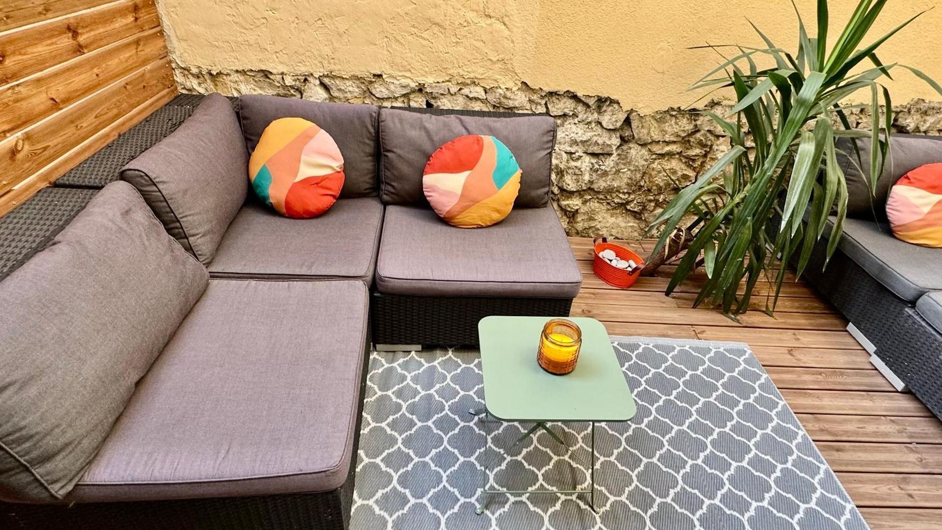 Joli 2 Pieces Avec Terrasse En Centre Apartment Nice