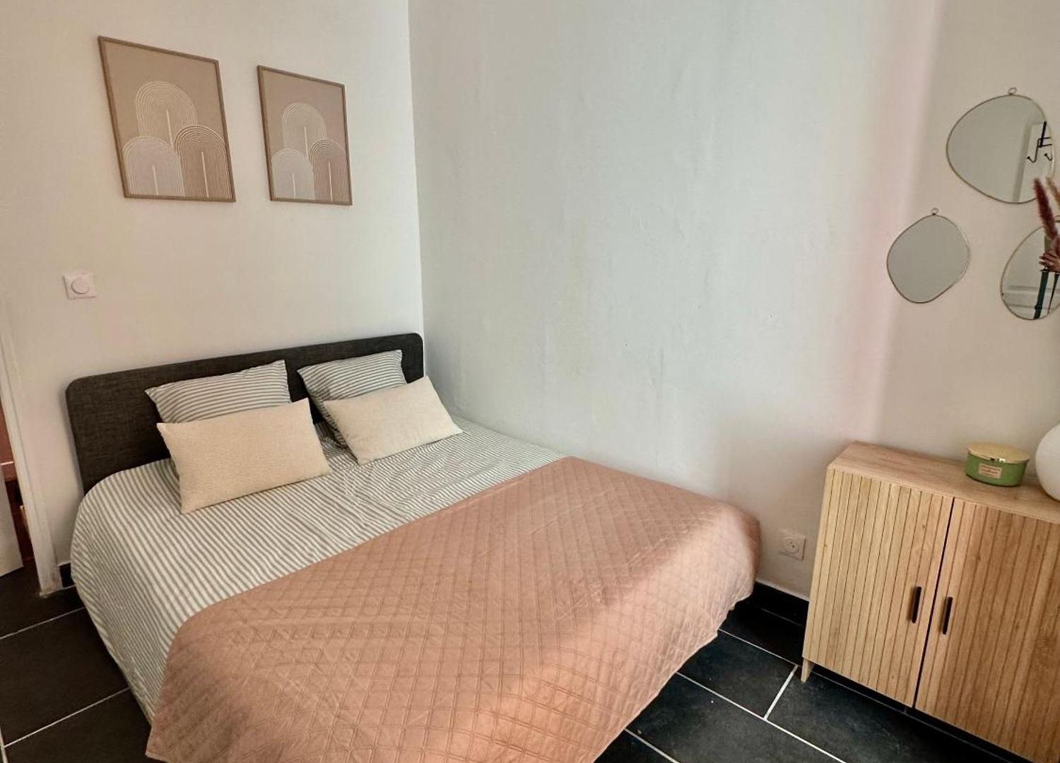 Apartment Joli 2 Pieces Avec Terrasse En Centre Nice