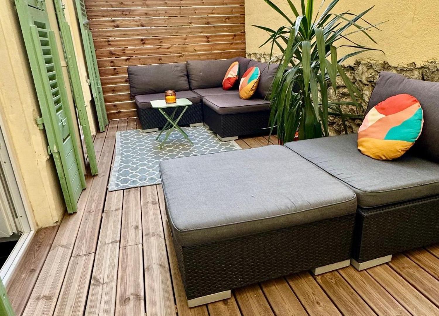Apartment Joli 2 Pieces Avec Terrasse En Centre Nice