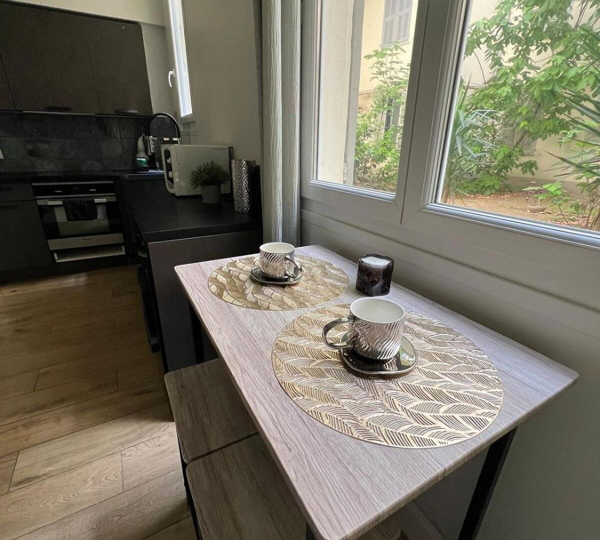 Appartement Stylish And Cozy In *
