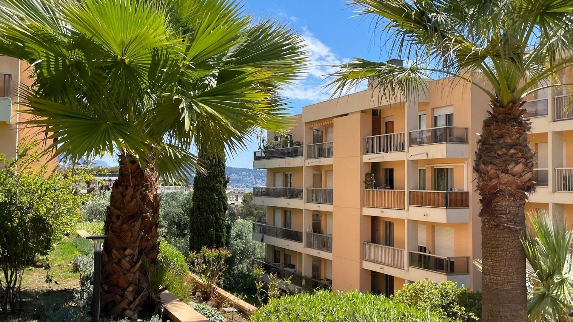 Balcon Calme Avec Parking 5mn De La * Nice