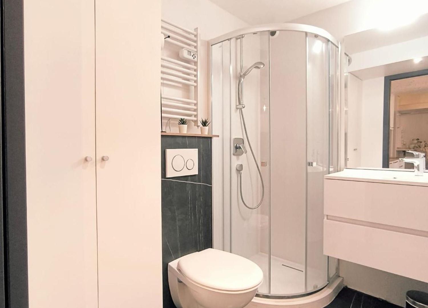 Seytour Place Apartment
