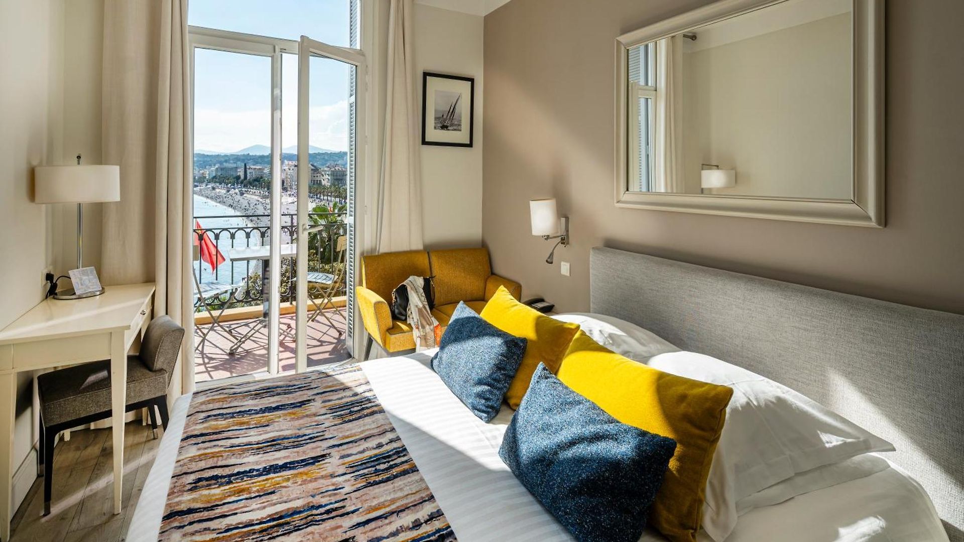 Hotel Suisse 4*