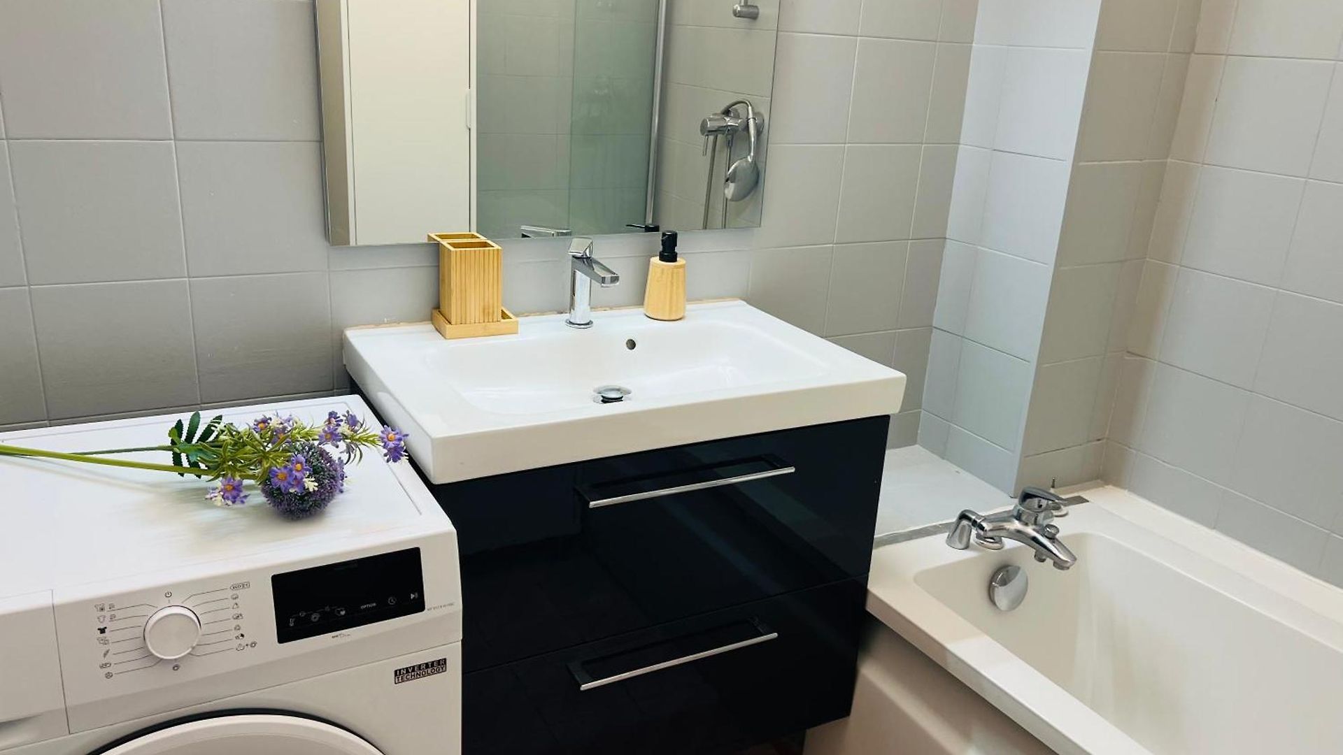 Soleil Confort Riquier&espace 4 P Equipé Appartement Nice