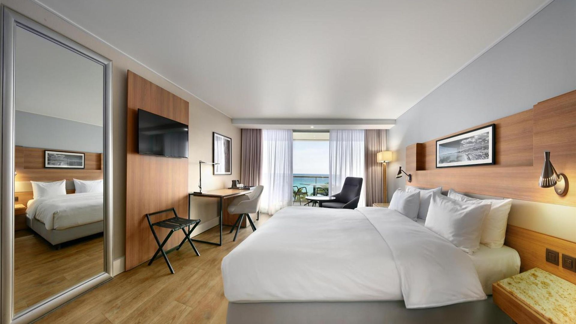 Radisson Blu 4*