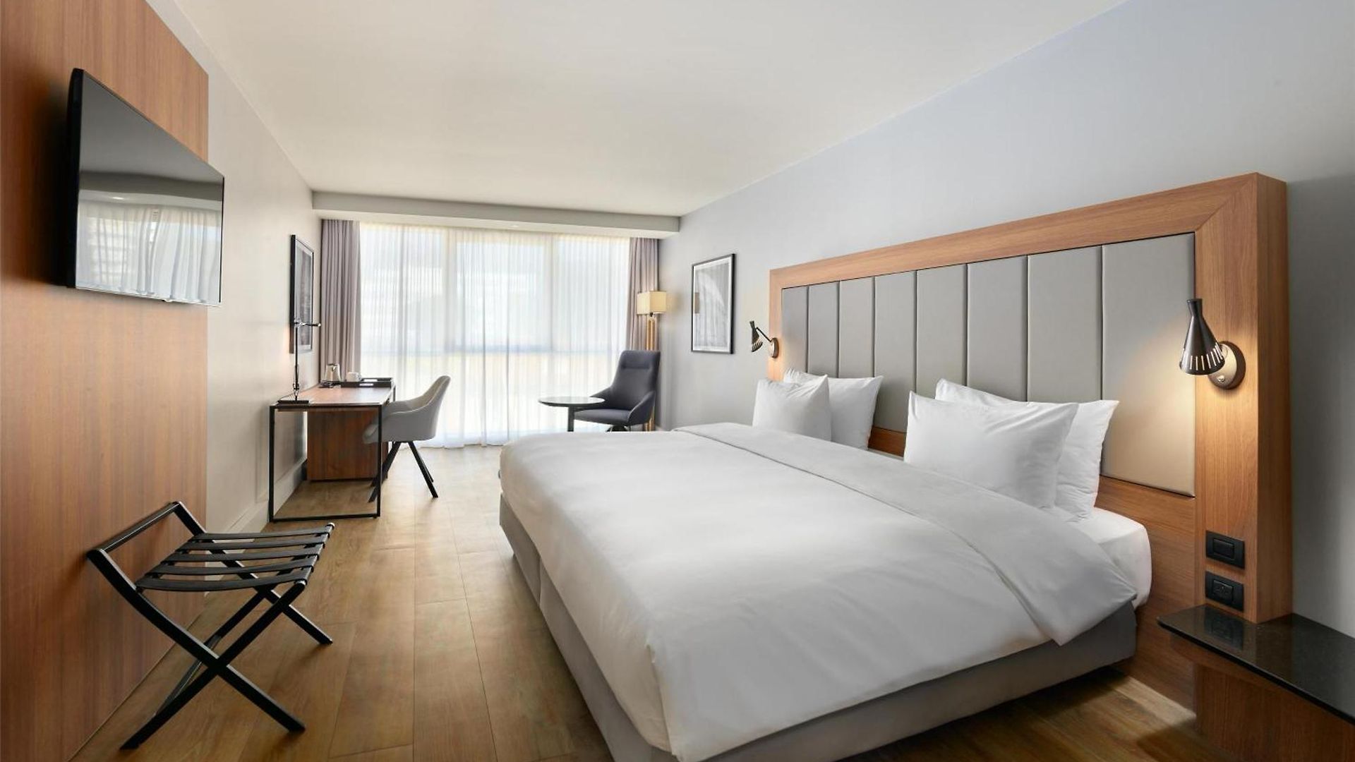 Radisson Blu 4* Nice