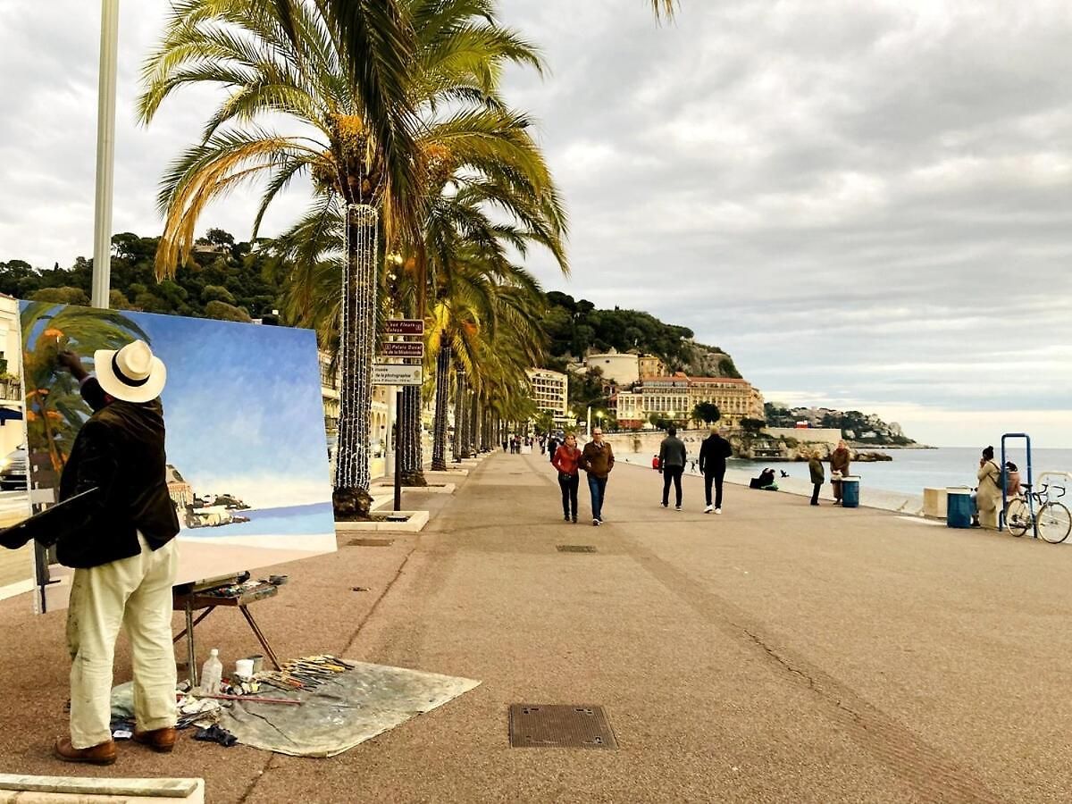 Bella Nissa - Ac Wifi - Cosy - 2 Bedrooms Nice