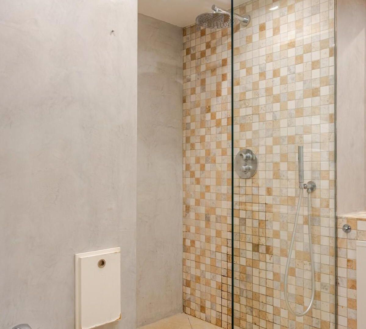 Bella Nissa - Ac Wifi - Cosy - 2 Bedrooms *