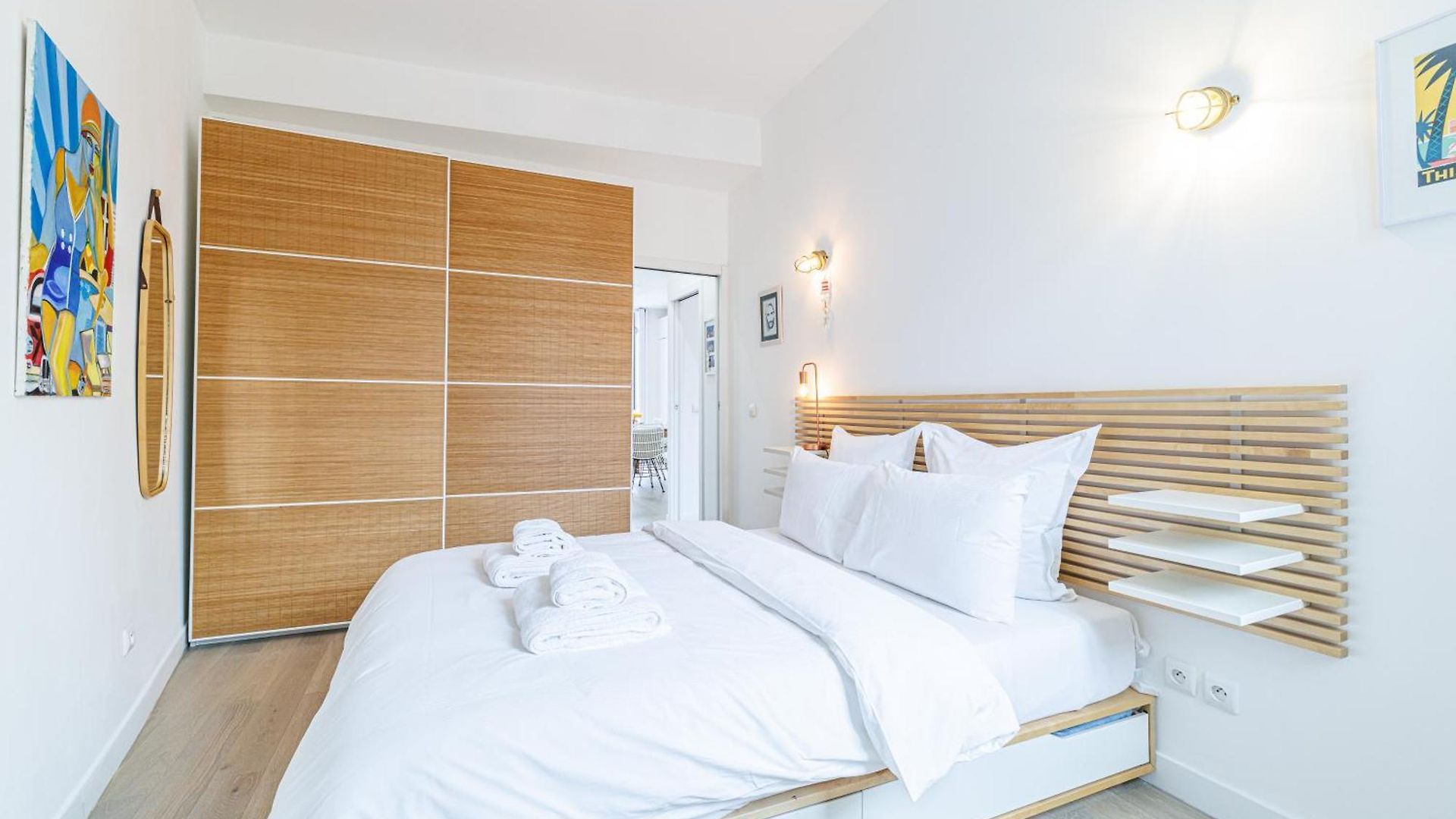 Sunlight - Archibald - Port Area, 2 Bedrooms, Stunning With Balcony & Parking