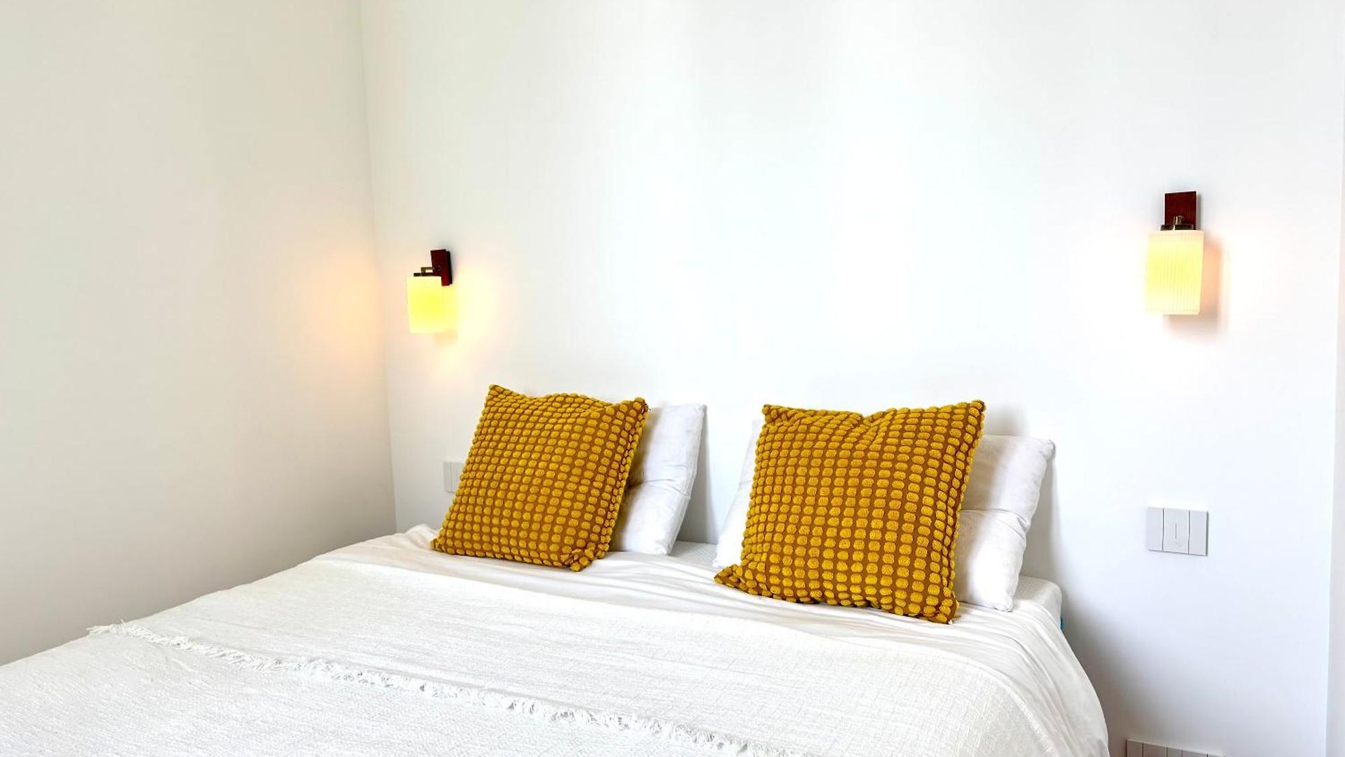 Apartment Elegant Apartment, Cap De