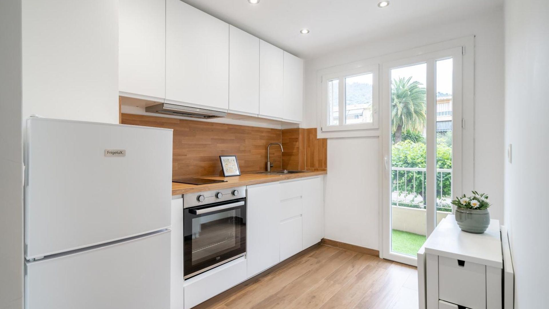 Modern Apartment, Steps From Tramway Appartement Nice