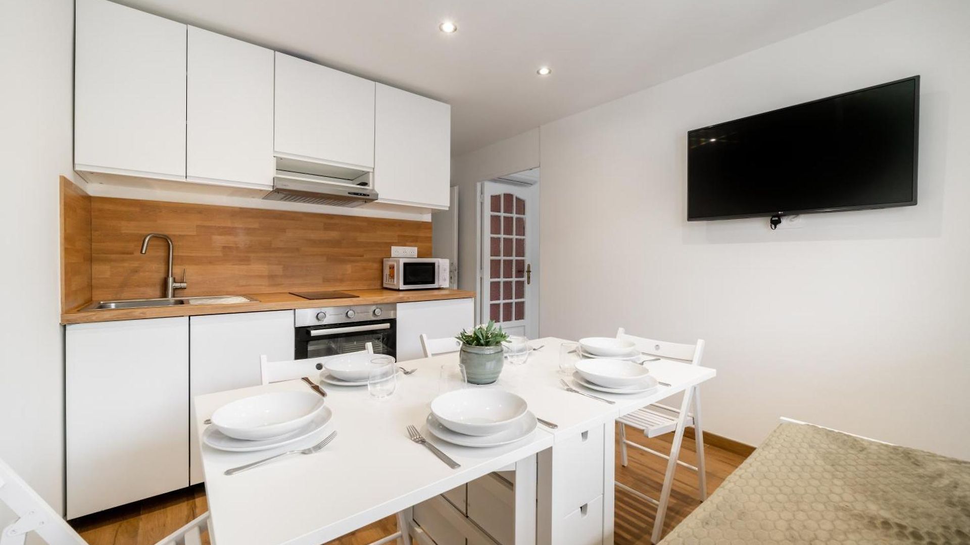 Modern Apartment, Steps From Tramway * Nice