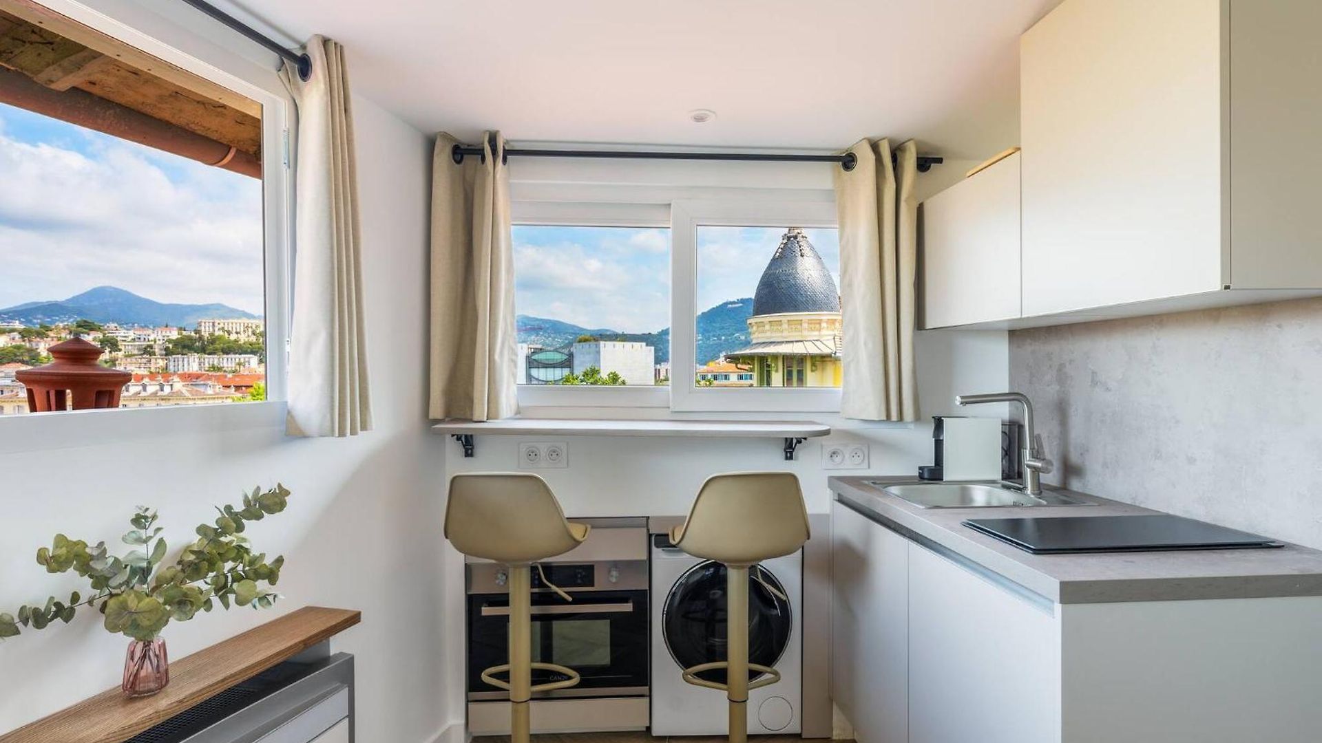 Apartment 12, Boulevard Jean Jaures - Nice