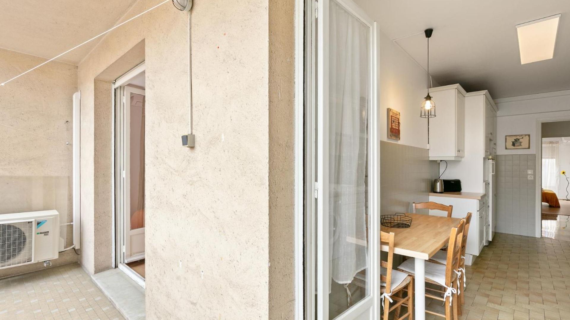 De Dijon Fshh Aparthotel