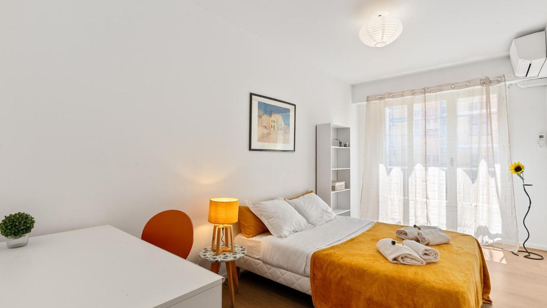 De Dijon Fshh Aparthotel 3*