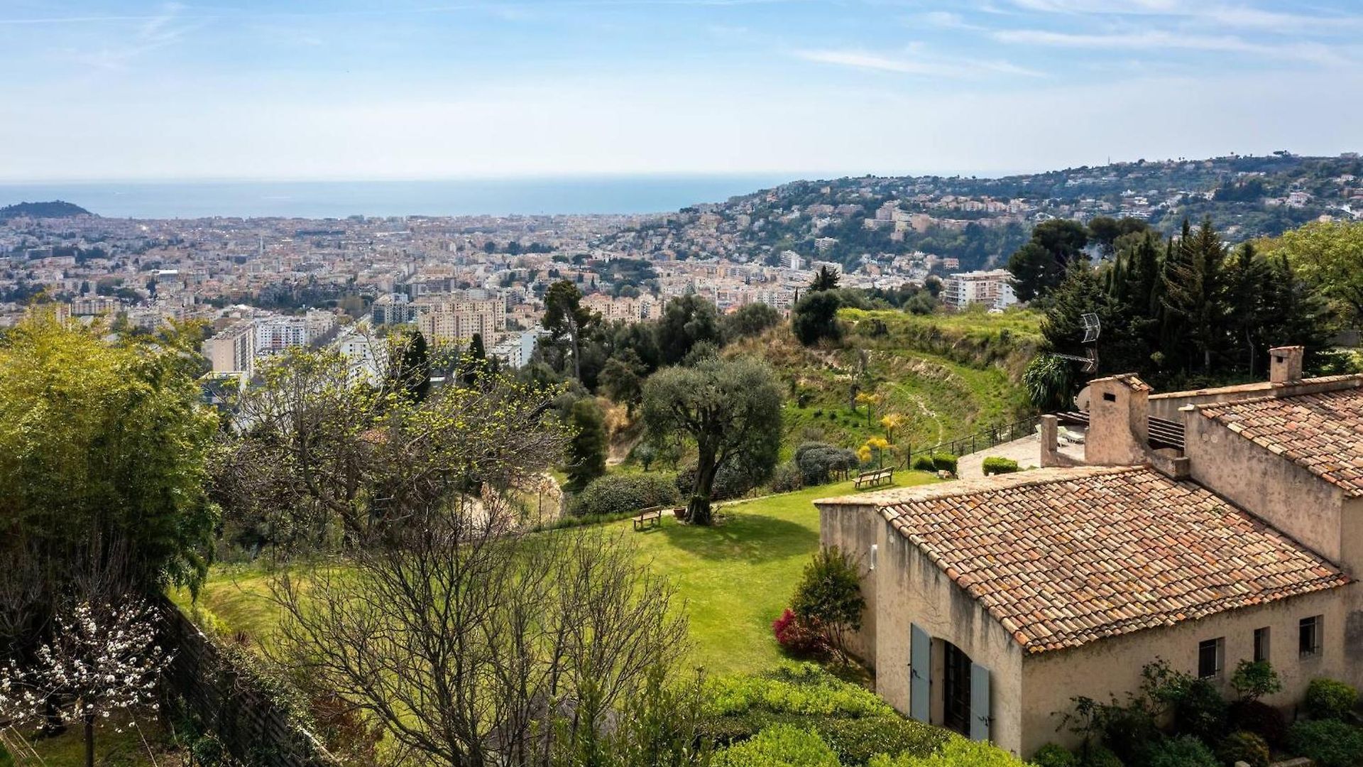 Magnifique Avec Vue Panoramique Hébergement de vacances Nice