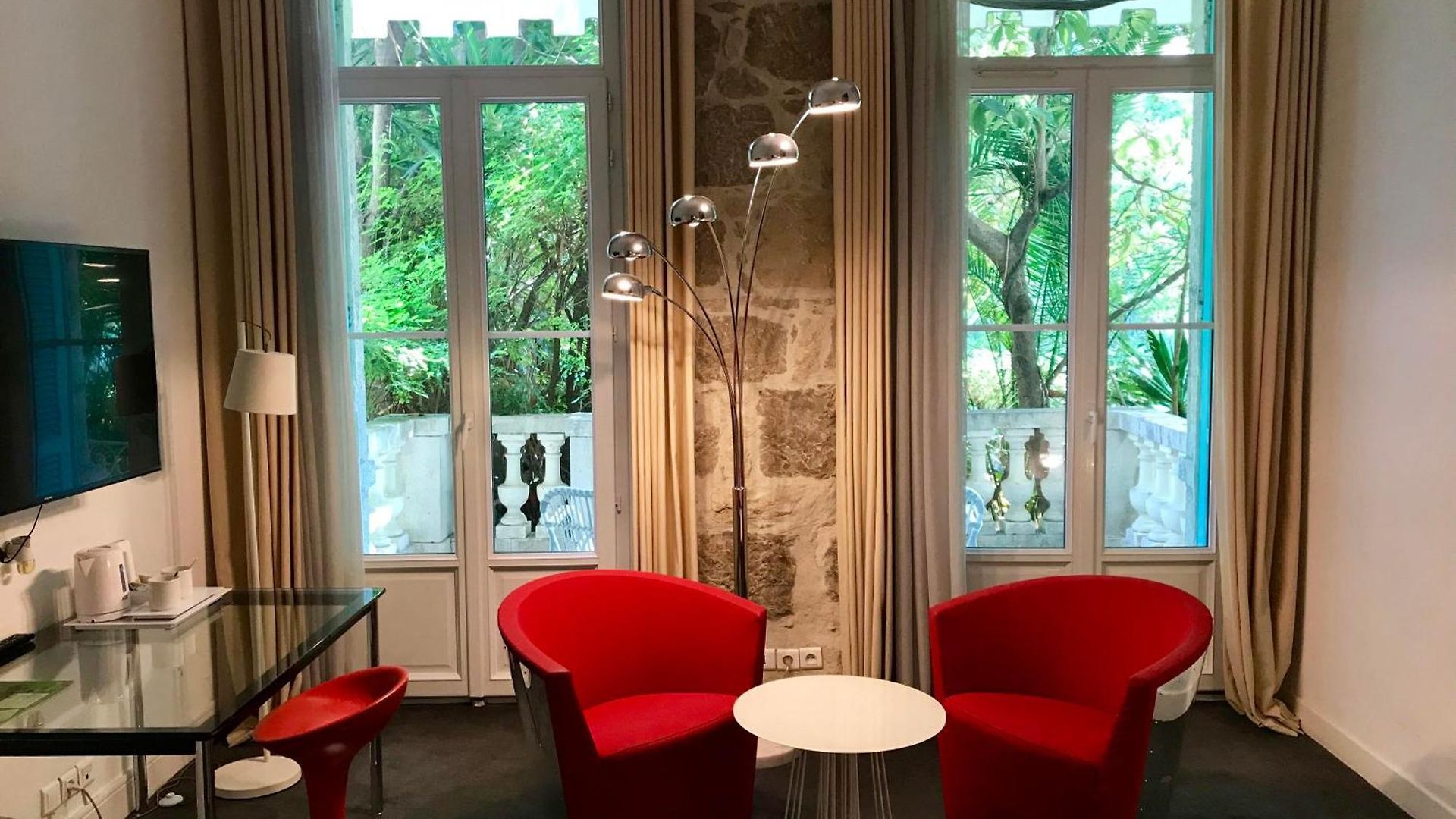 Le Windsor, Jungle Art Hotel