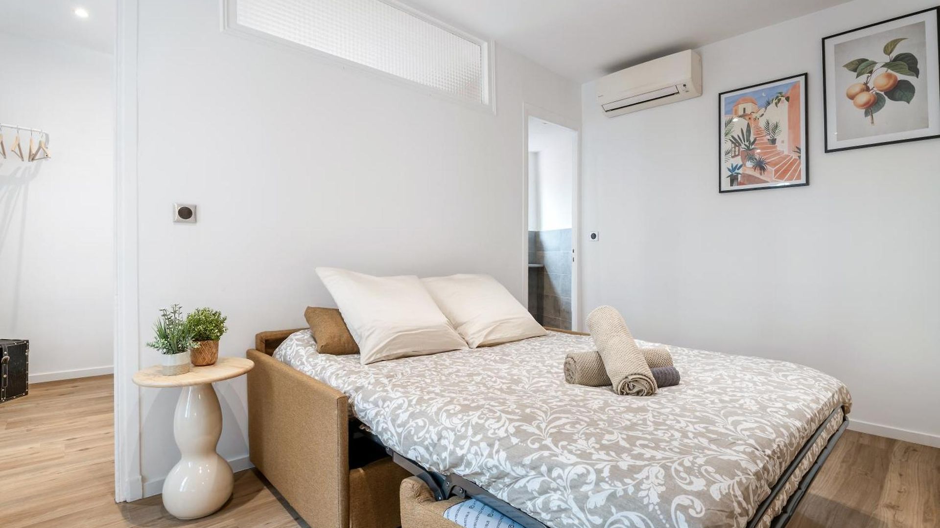 Renting - 35 Massena - Architect Flat Ultimate Charm Massena Center