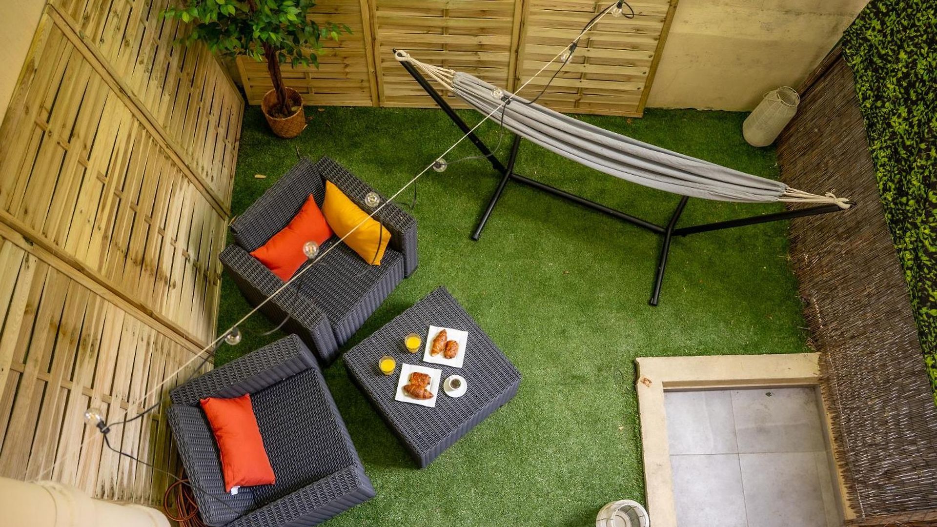 Duplex Saveria - Terrace - Netflix - Apartment *