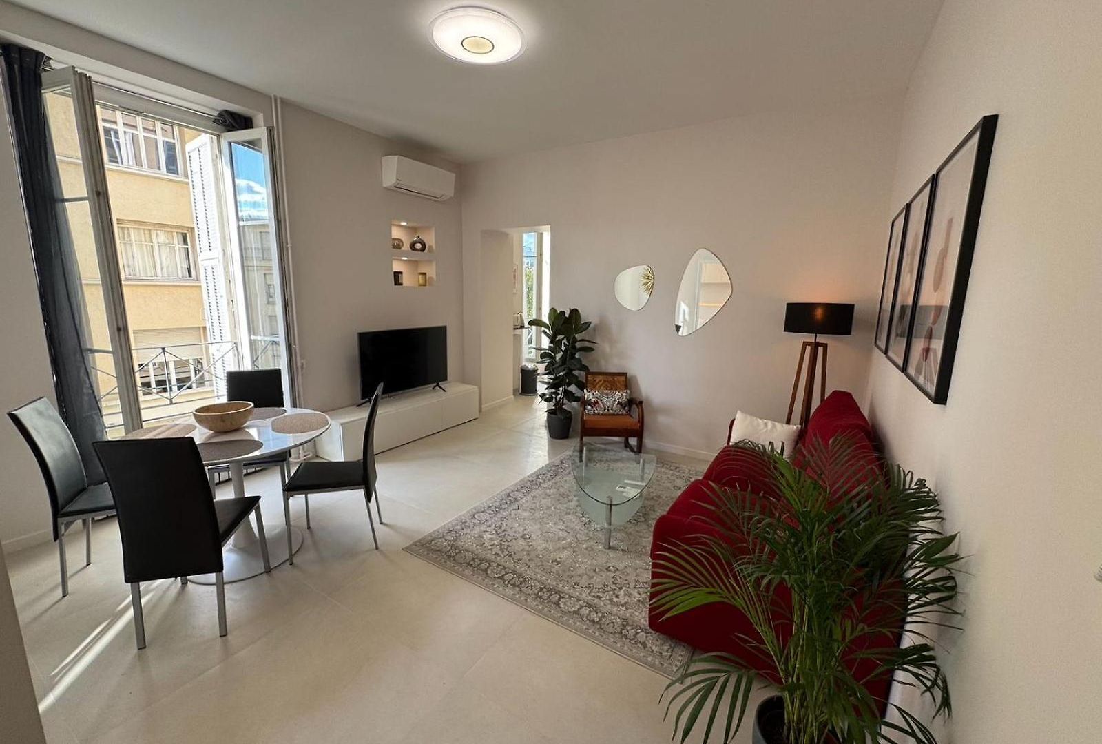 Apartment Ambassador Promenade ! *