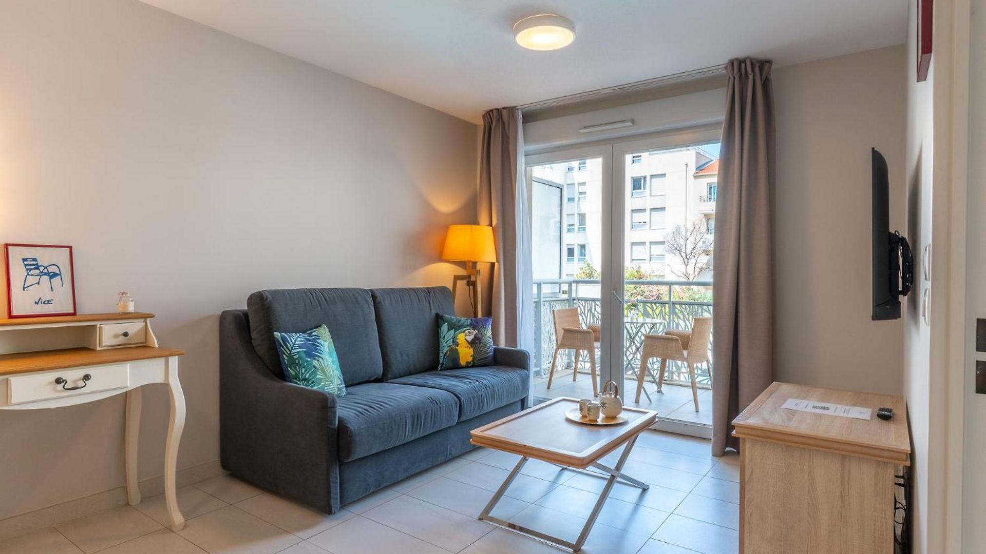 Zenitude Hotel-Residences Nice 3* Nice