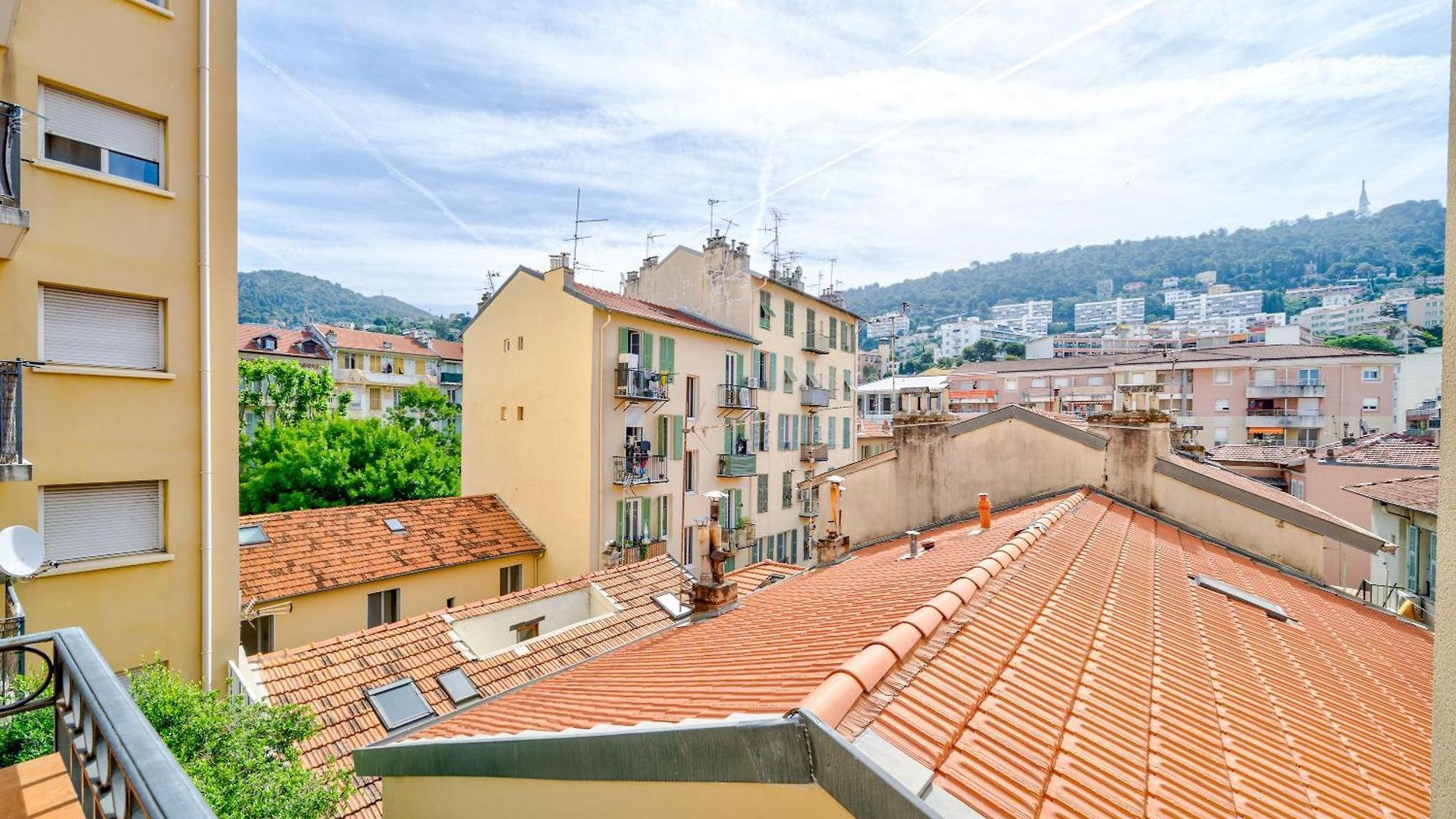 Port De Clim Balcon Appartement Nice