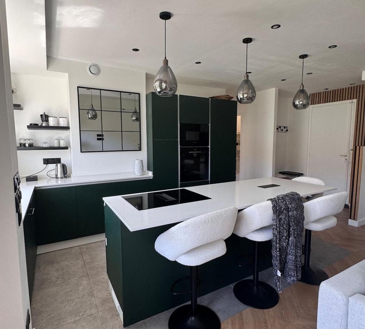 Beautiful 2-room, Ac, Center, Terrace Appartement